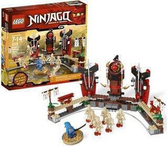 Lego Ninjago: masters of spinjitzu (2519)