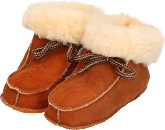 Babyslofjes lamsleer 20