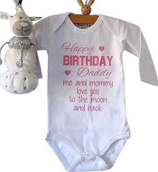 Baby Rompertje met tekst  meisje Happy Birthday gefeliciteerd daddy papa | Lange mouw | wit met roze opdruk | maat 50/56  cadeau voor verjaardag man vader