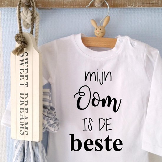 Baby Rompertje met tekst |  Mijn oom is de beste | lange mouw | wit met zwart | maat 62/68