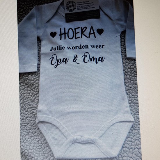 Rompertje baby lange mouw met tekst: Hoera jullie worden weer opa en oma Maat 50-56
